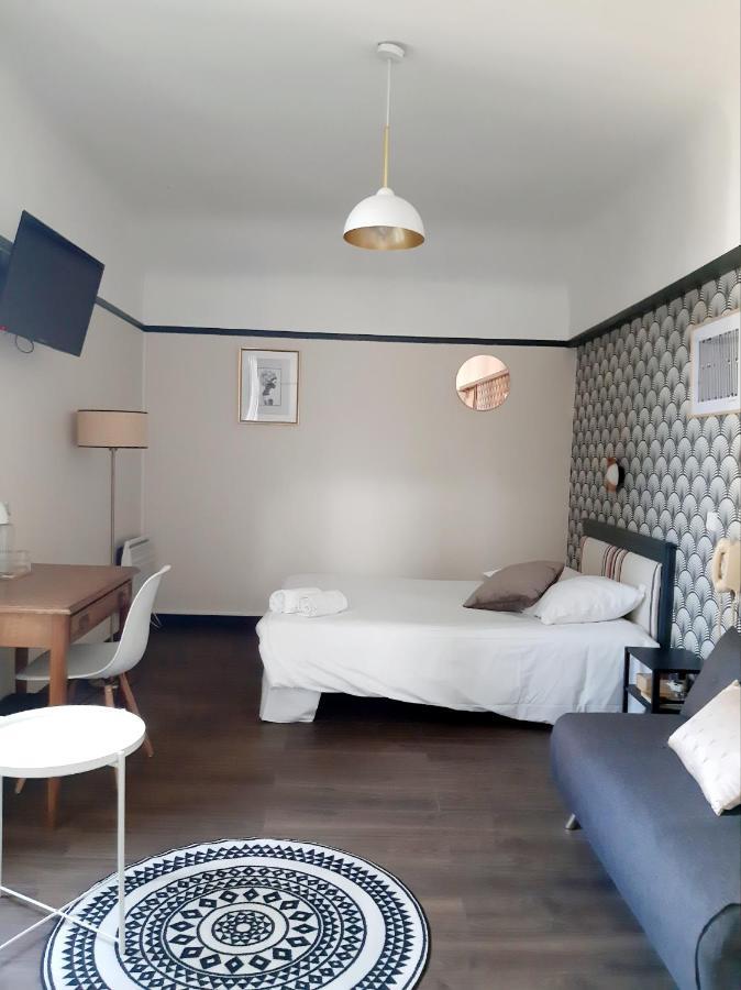 Saint Charles Hotel & Coliving Biarritz Exterior photo